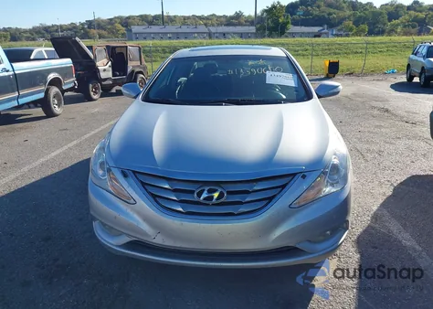 2013 Hyundai Sonata Limited z USA, uszkodzony, nr VIN 5NPEC4AC4DH610733